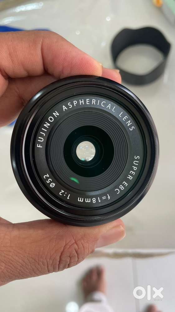Fujifilm 18mm f2 lens in excellent condtioon