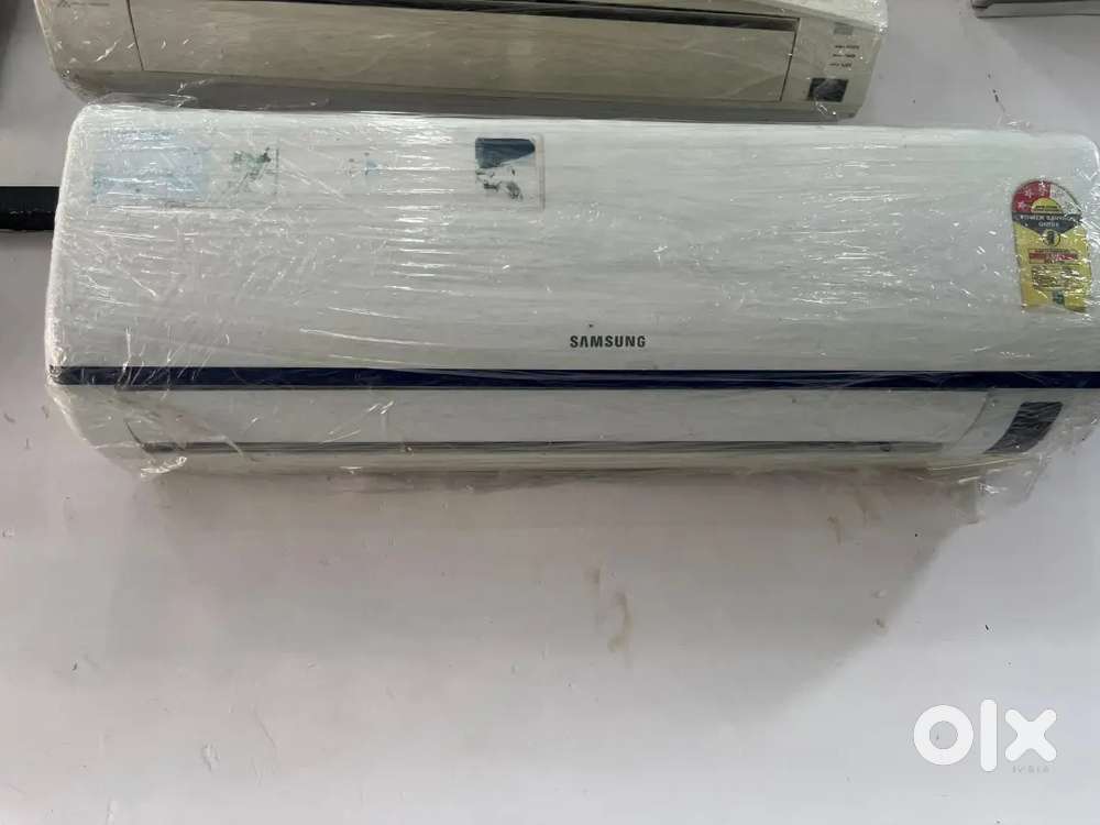 1 Ton split AC with warranty and good condition