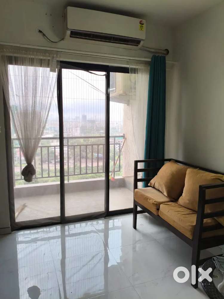 3 bhk fully Furnished Flat Available At Runwal garden