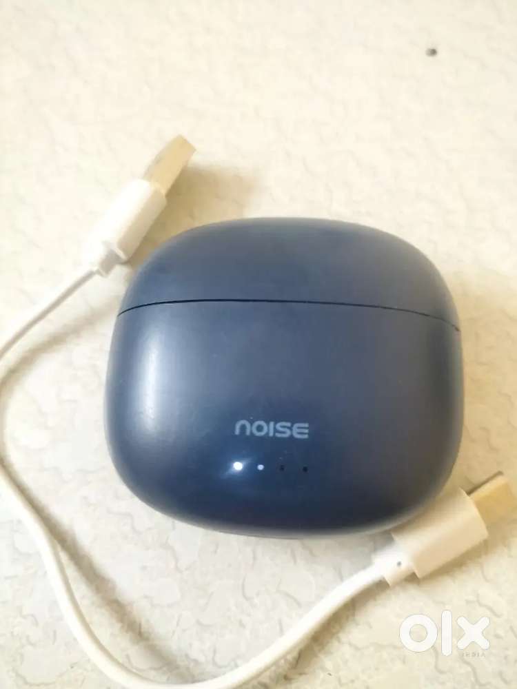 Noise Orignal VS104 Earbuds Only One side working  perfecty
