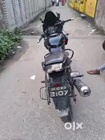 Chota sa kaam karana hoga bike me