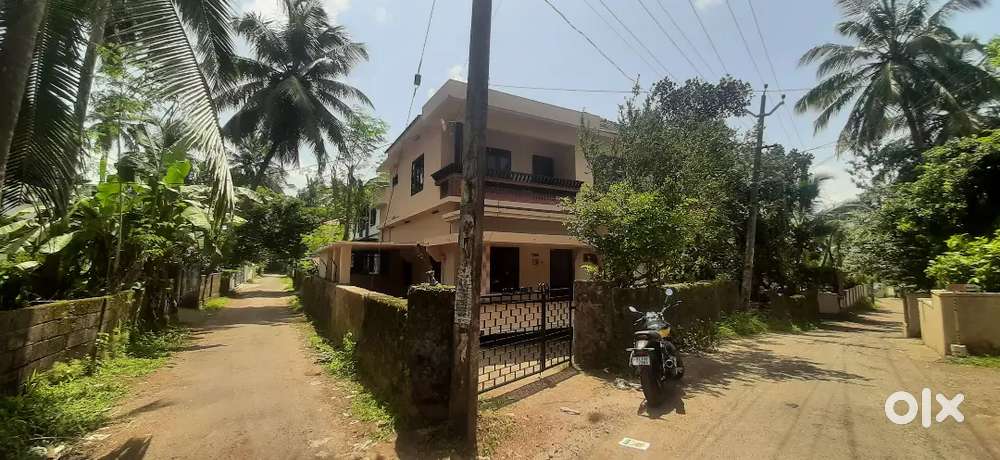 House for rent, Malappuram munduparamba bypass(2km to Malappuram town)