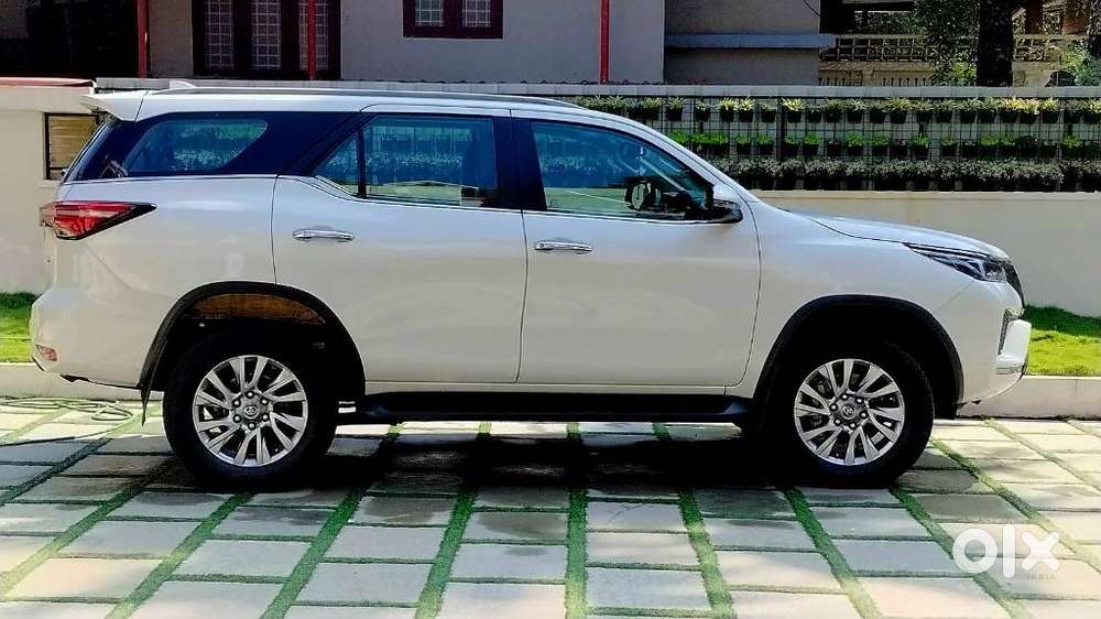 Toyota Fortuner 4X4 AT 2.8 Diesel, 2022, Diesel