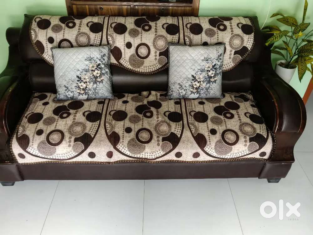 New Sofa set 3+1+1 With cover