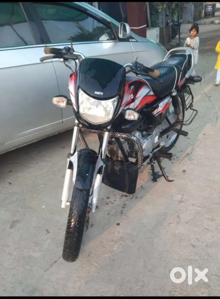 Gadi full condition mein hai