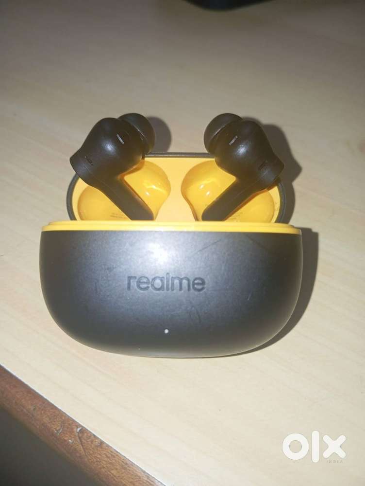 Realme T200  lite earbuds