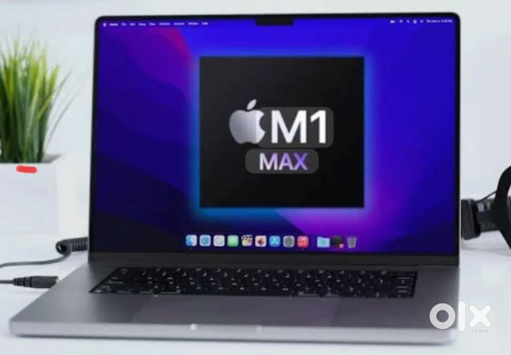 MacBook M1 PRO MAX  16inch (32/1TB)