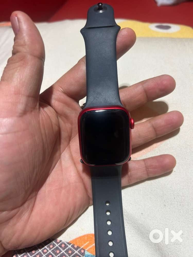 **Brand New Condition**Apple watch series 8 red color 44mm
