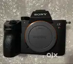 Sony a7R III camera 42mp w 2261 Shutter count