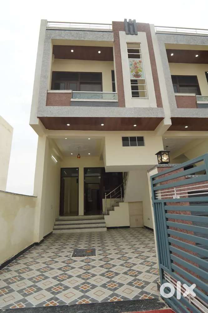 4BHK luxurious Villa Available