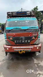 Eicher 1110 11990 gvw power stering bumper too bumper original paint