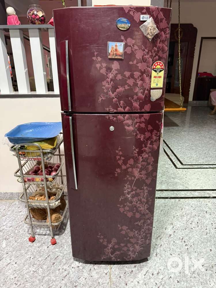 LG Fridge with Double Door is for sale