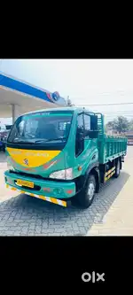 Ashok Leyland Boss 912