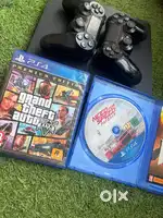 SELLING MY PS4 SLIM 1TB With 2 controllers