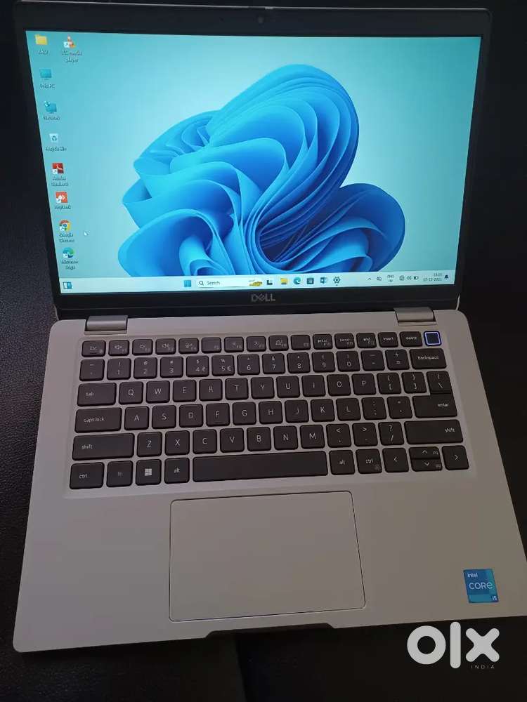 Looks 100% new Dell latitude 5320