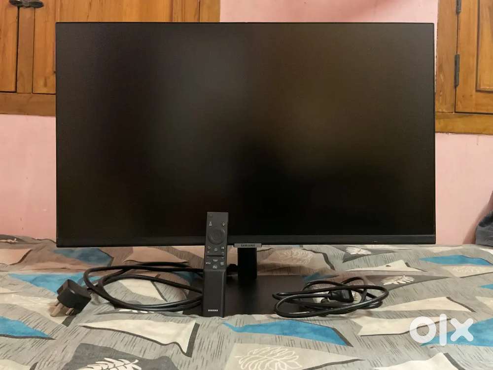 Samsung M5 27 inch Monitor cum TV