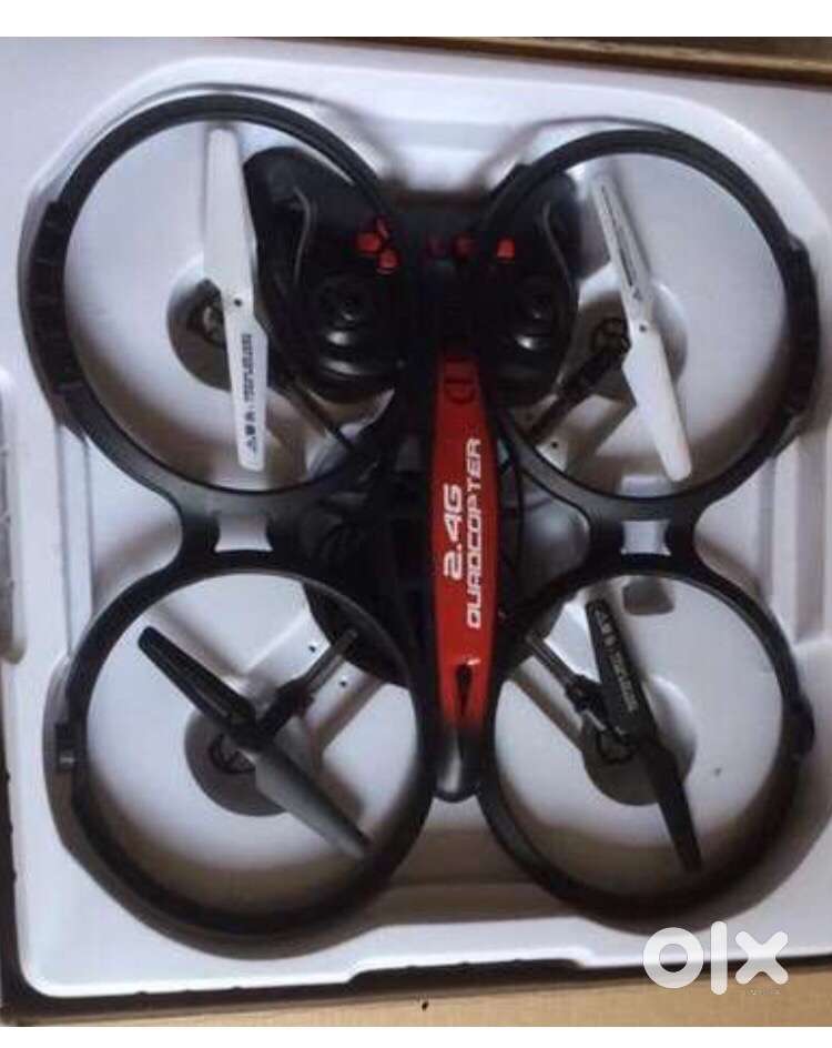 Quadcopter drone