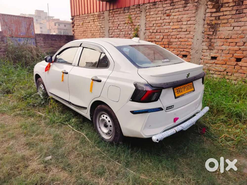 Maruti tour s commercial car driver