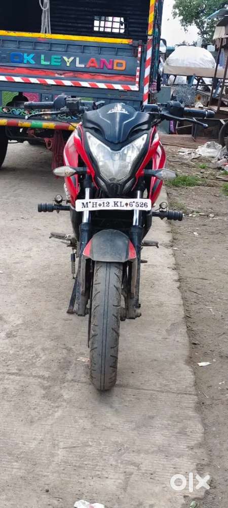 PULSER NS 200 GOOD CONDITION