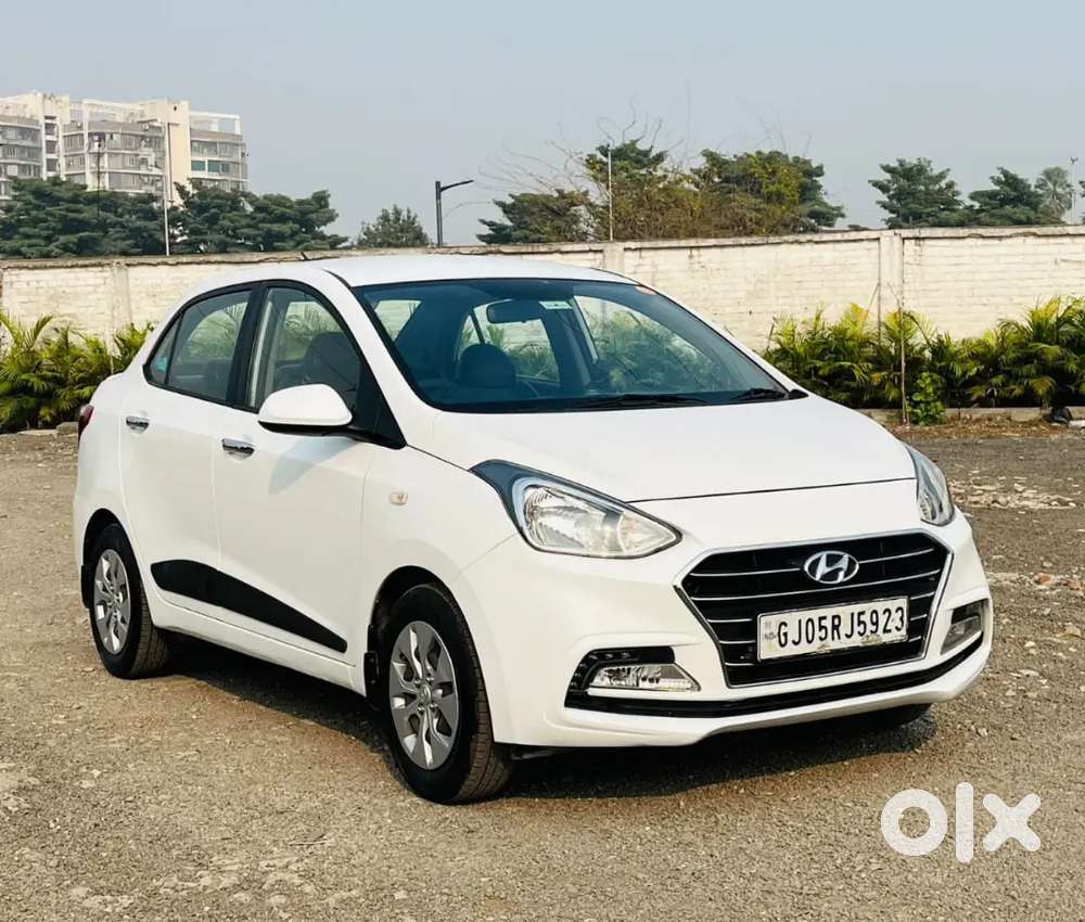 Xcent pure petrol