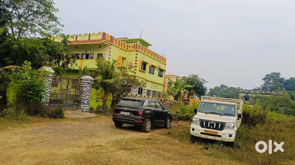 2BHK and 2 bathroom and kitchen and car parking infinity