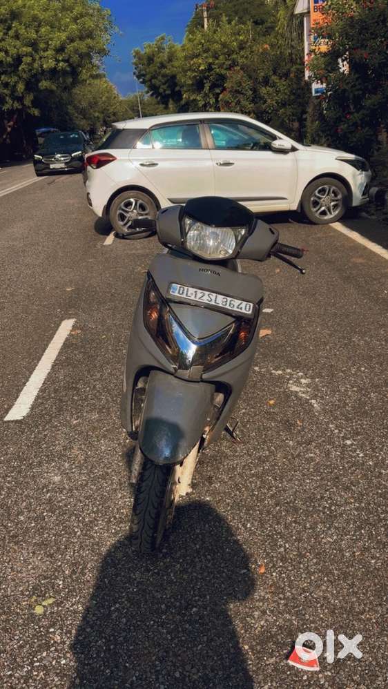 Activa 125 well maintained Nado grey colour