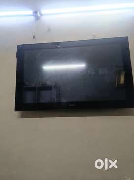 I was sell my Sony tv and canon Pixma pro 100 and hp lajerjet mrf 100