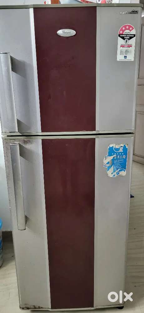 Whirlpool FF23B/2010 220litre