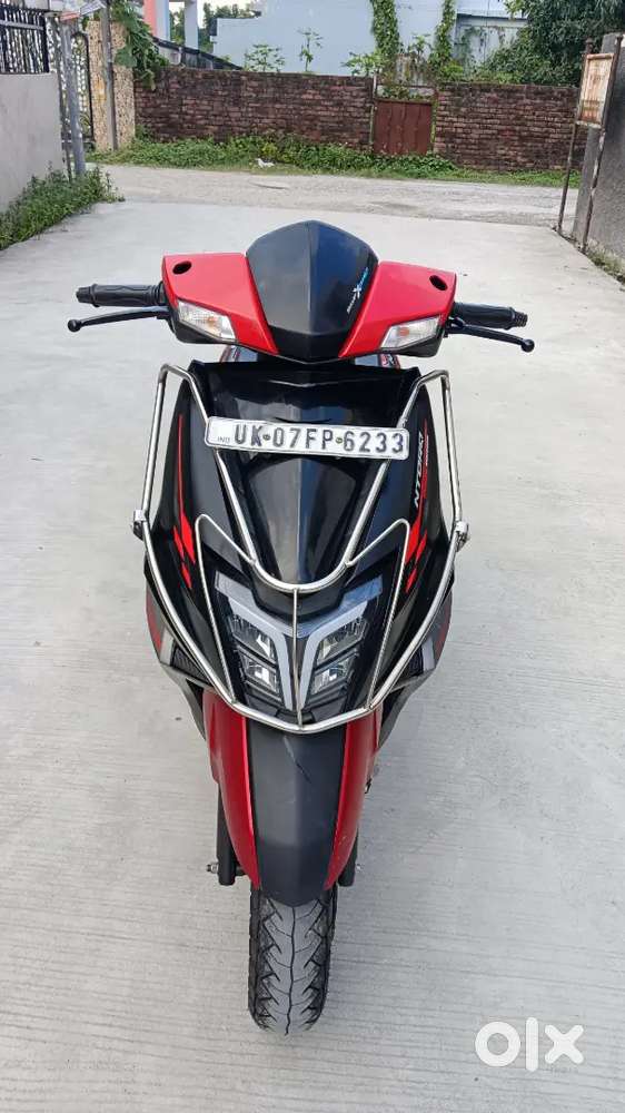 TVS ntorq 125 Red, black colour