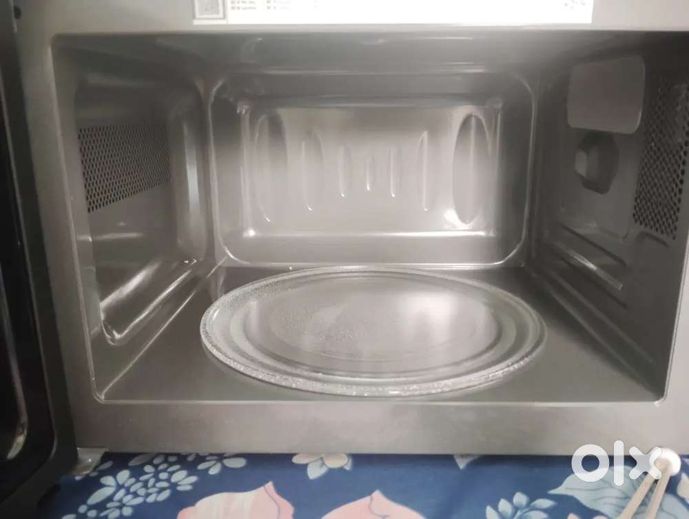 Microwave oven