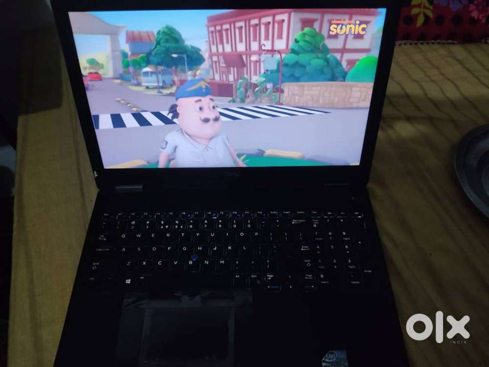 Ii7 DELL LATITUDE 7480 8/256GB + 2GB integrated graphic card