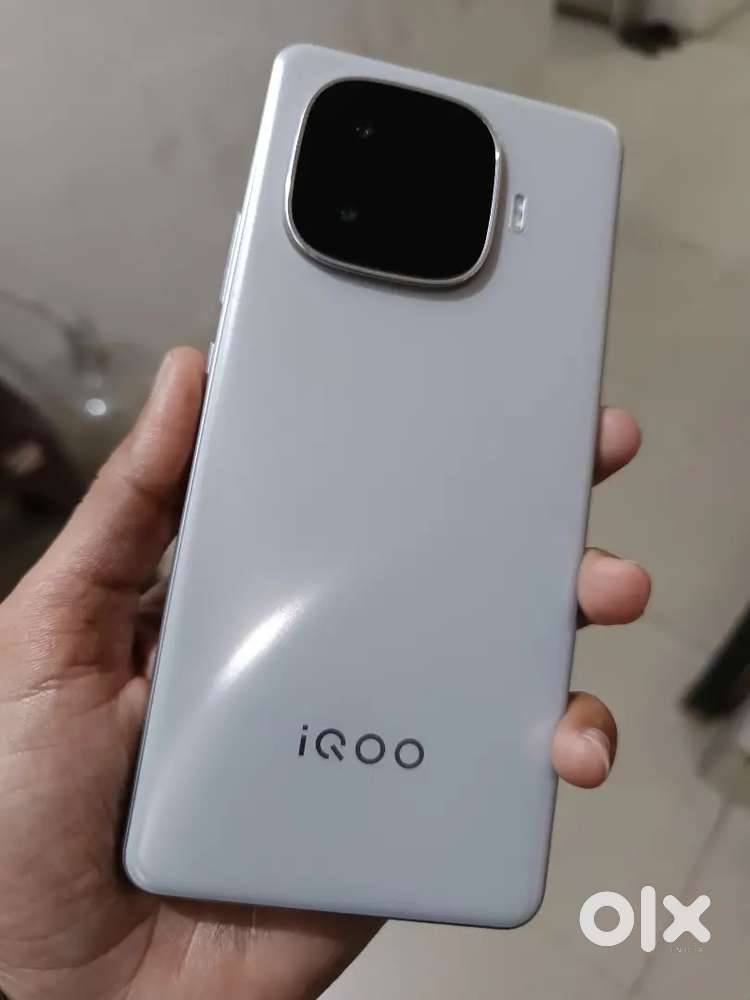 VIVO IQOO 10R 12/512GB
