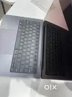 Apple Macbook pro m3pro chipset ( display not working )