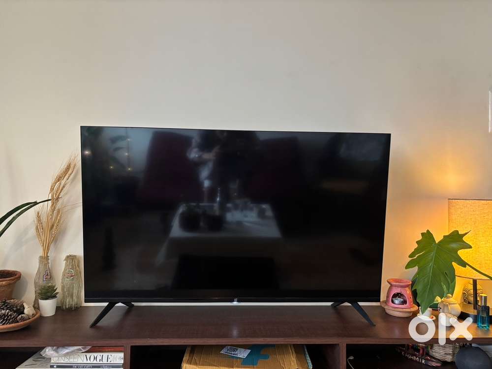 One plus smart android tv