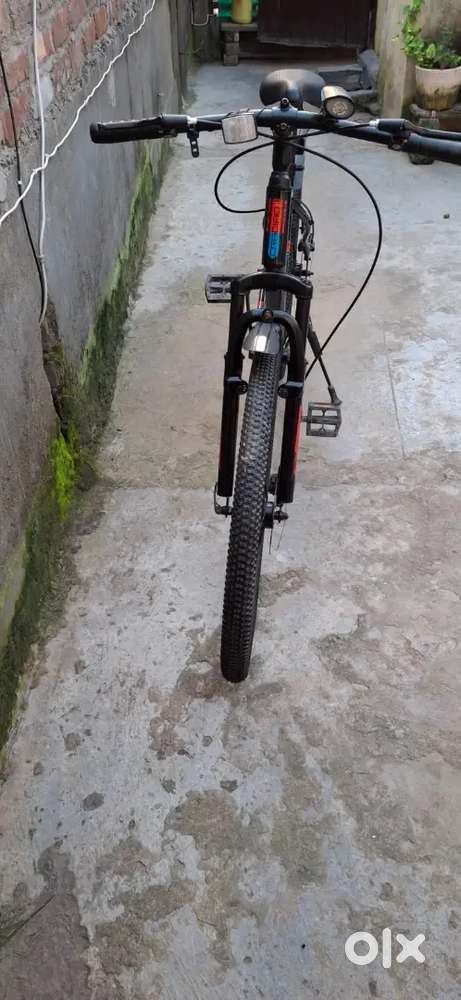 Front,rear disc brake, front susp.
