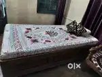 Teak Divan