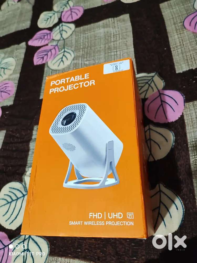 New Led Projector with Android TV Playstore wifi Bluetooth speaker