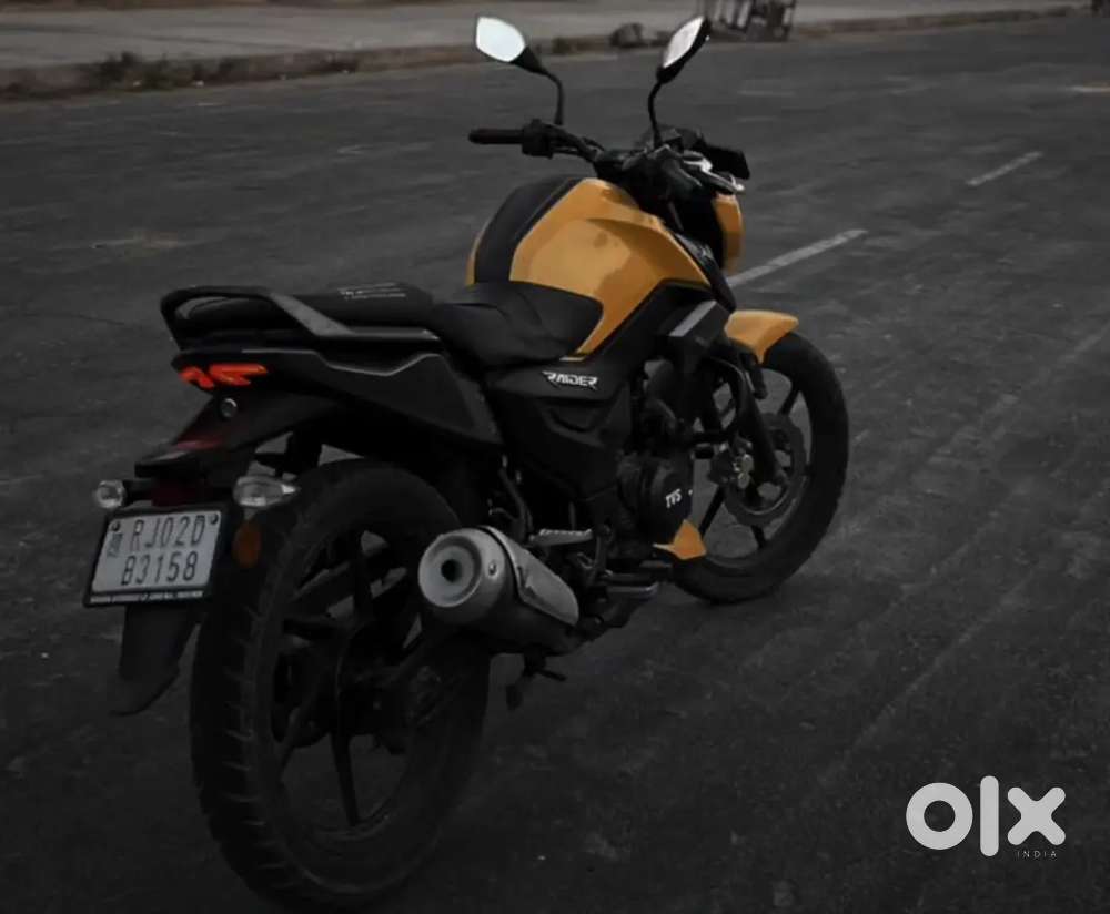 Tvs raider