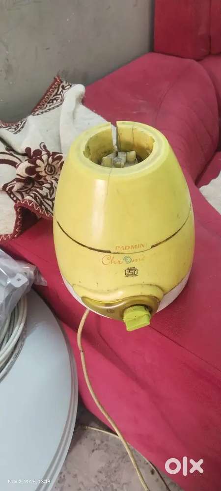 Mixer good. Condition 750walts