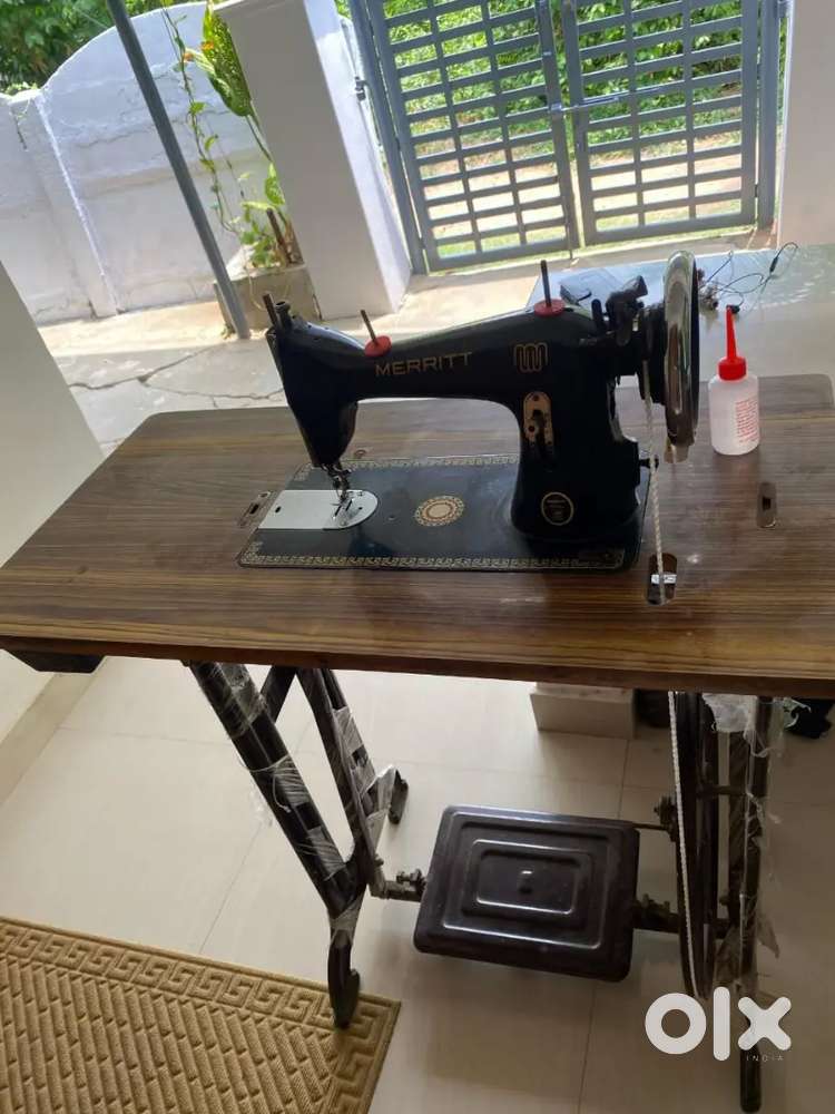 Sewing Machine Tailoring Machine FOR SALE