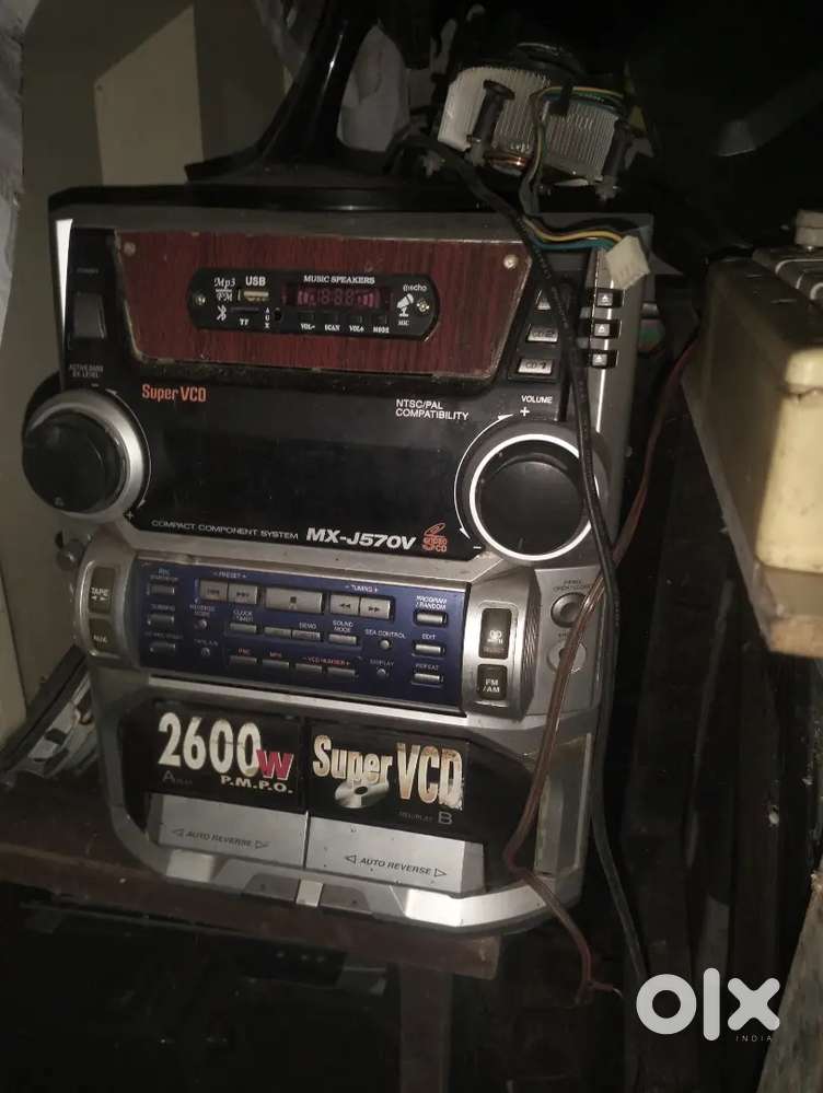 Caste  tape with cd player sony