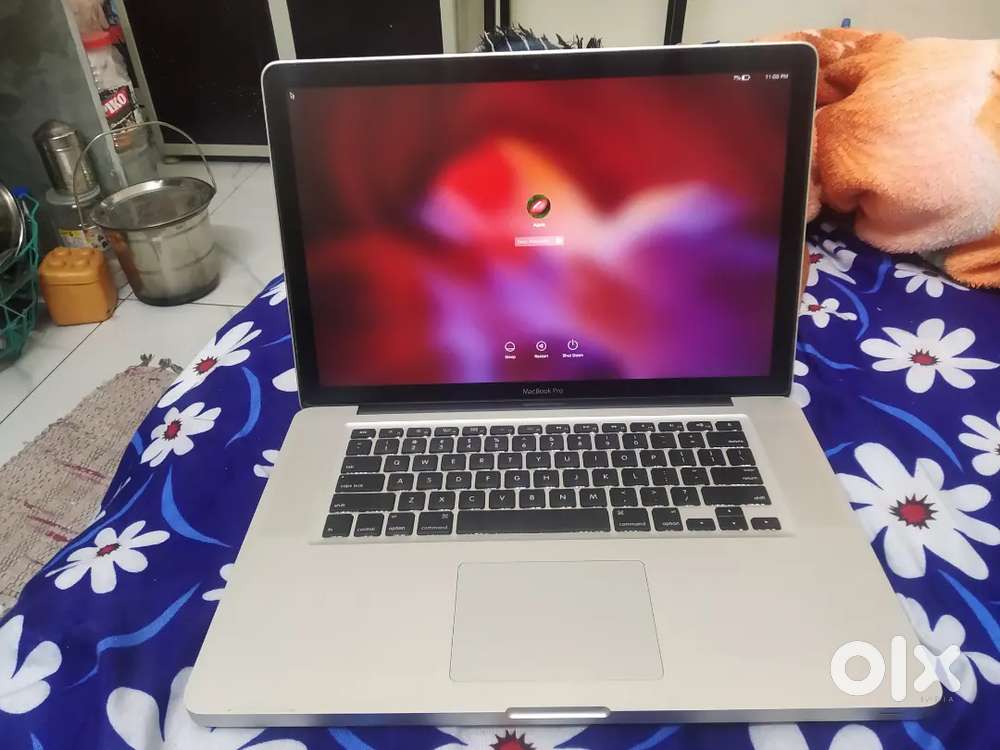 Macbook 15 i7, 8gb, 256gb, medel 2013-14