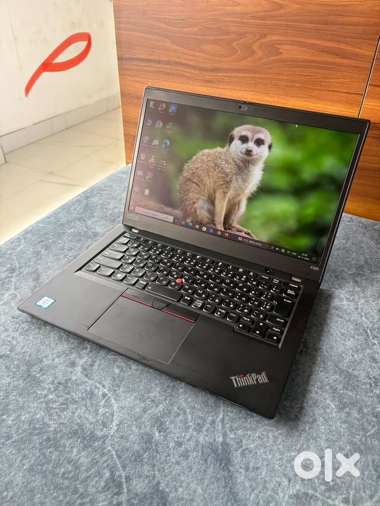 LENOVO THINKPAD X390 in i5 with touch