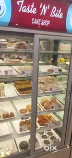 Cake pasrty counters hot and cold cabinet 3pcs ,