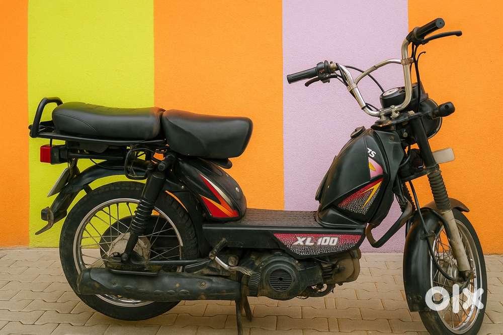 TVS XL 100 Heavy Duty