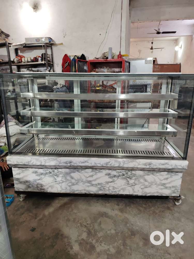 Air cool display fridge