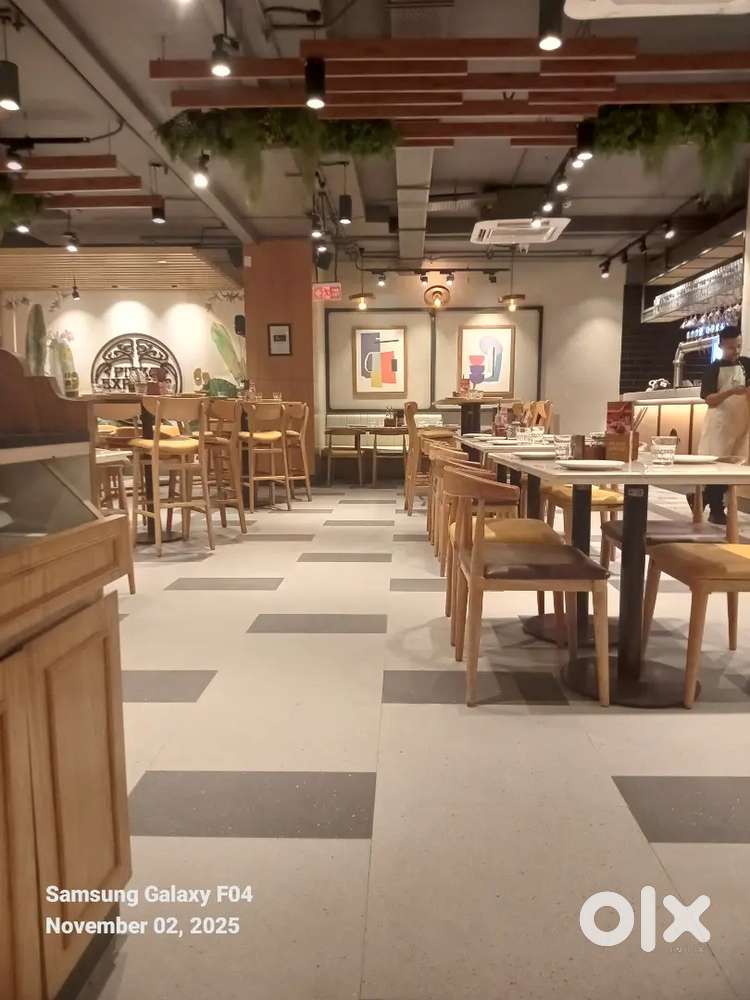 Looking front office service,