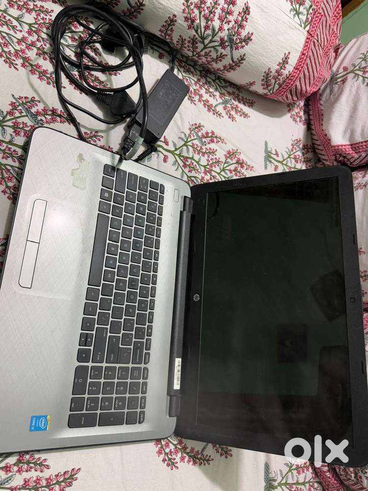 Hp laptop i3 core