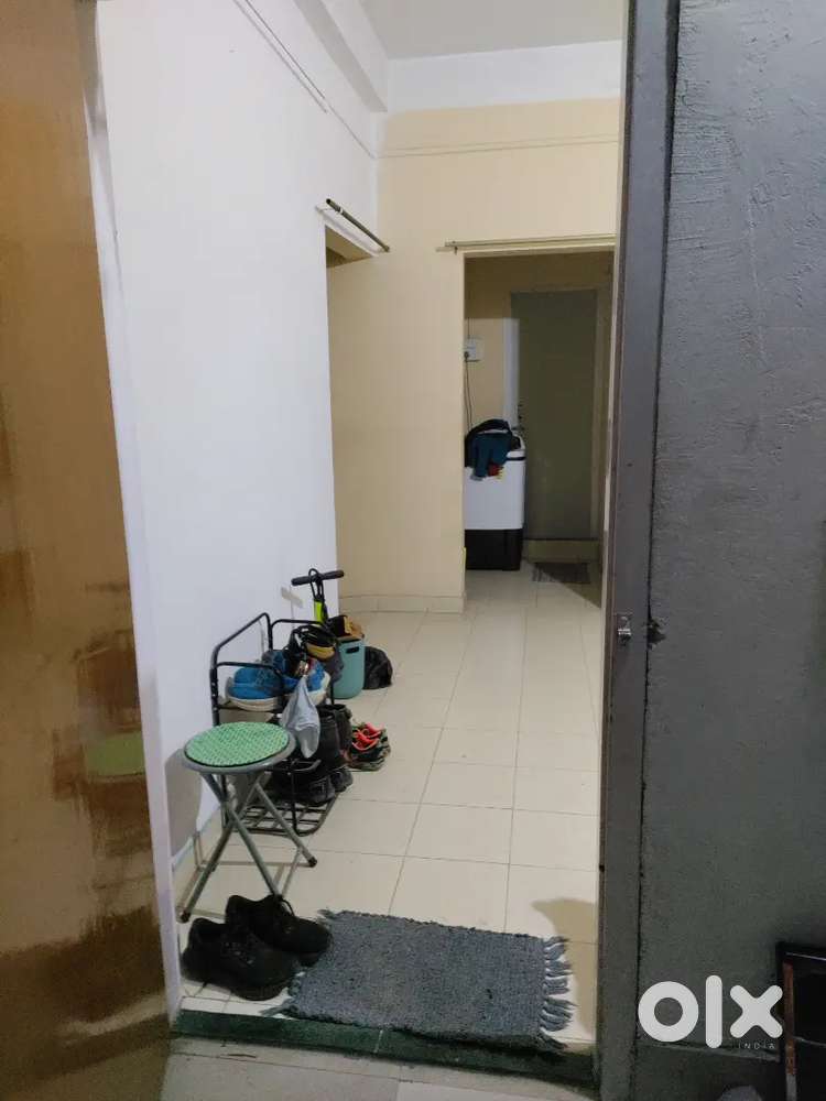 2 bhk for small family