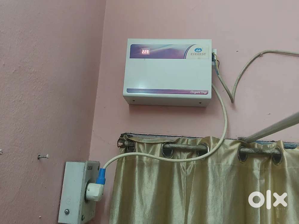 Voltas 3 star Ac with stabalizer